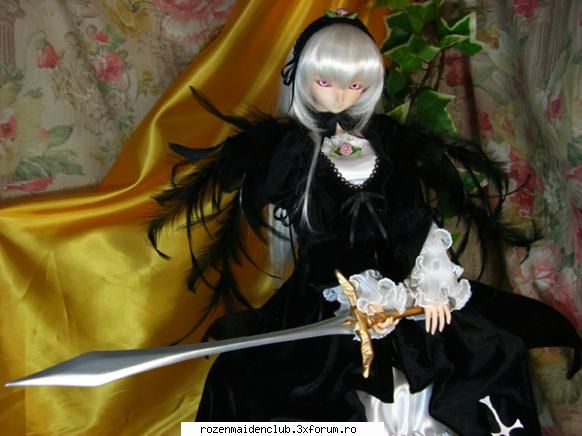 va place papusa da mi se pare ca seamana mult. :zzz: papusa suigintou